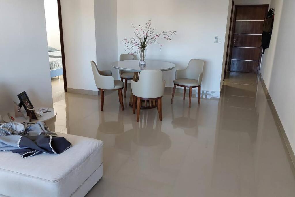 Hermoso Conjunto Residencial Con Piscina Apartment Асунсион Екстериор снимка